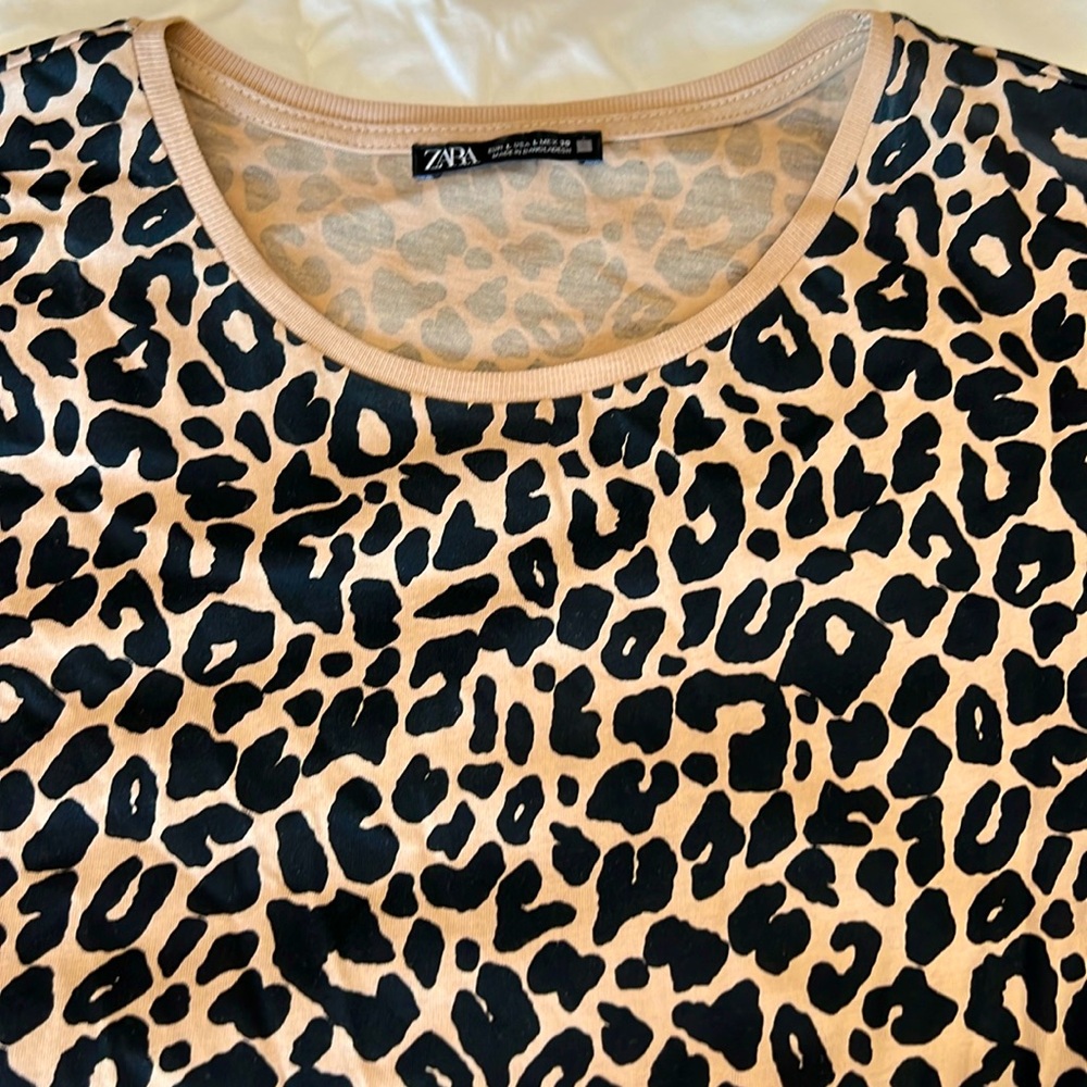 Zara leopard print short sleeve top